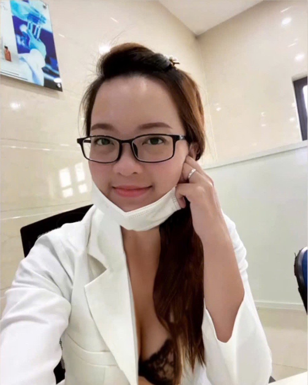 z6935080589894_251129bb4db350becc102646f210f5af copyc.jpg